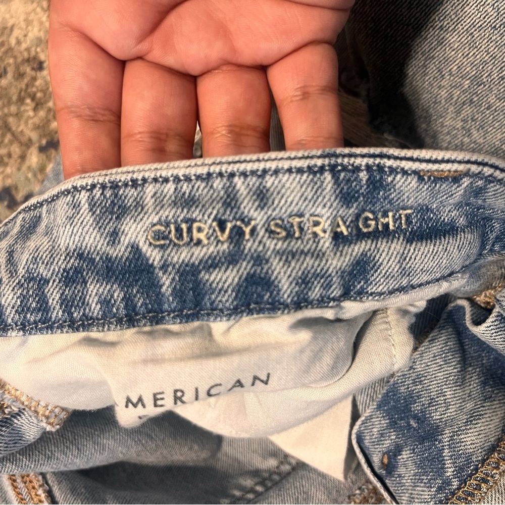 American Eagle Curvy Straight Stretch Jeans Distressed Size 14 Short - Picture 4 of 4
